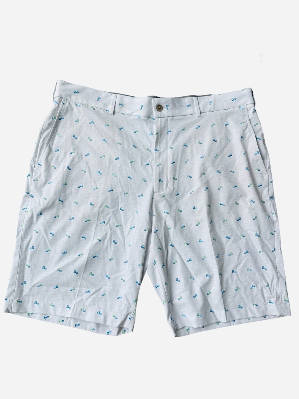 NWT Walter Hagen Men's White with Golf  Printed Golf Shorts New with tags